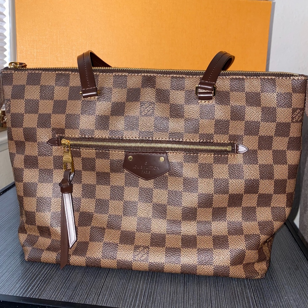 Louis Vuitton Damier Iena PM Tote